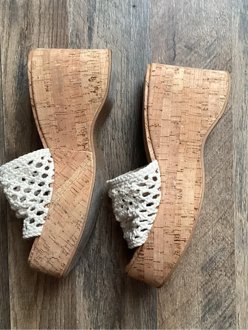 Soda breathable crochet